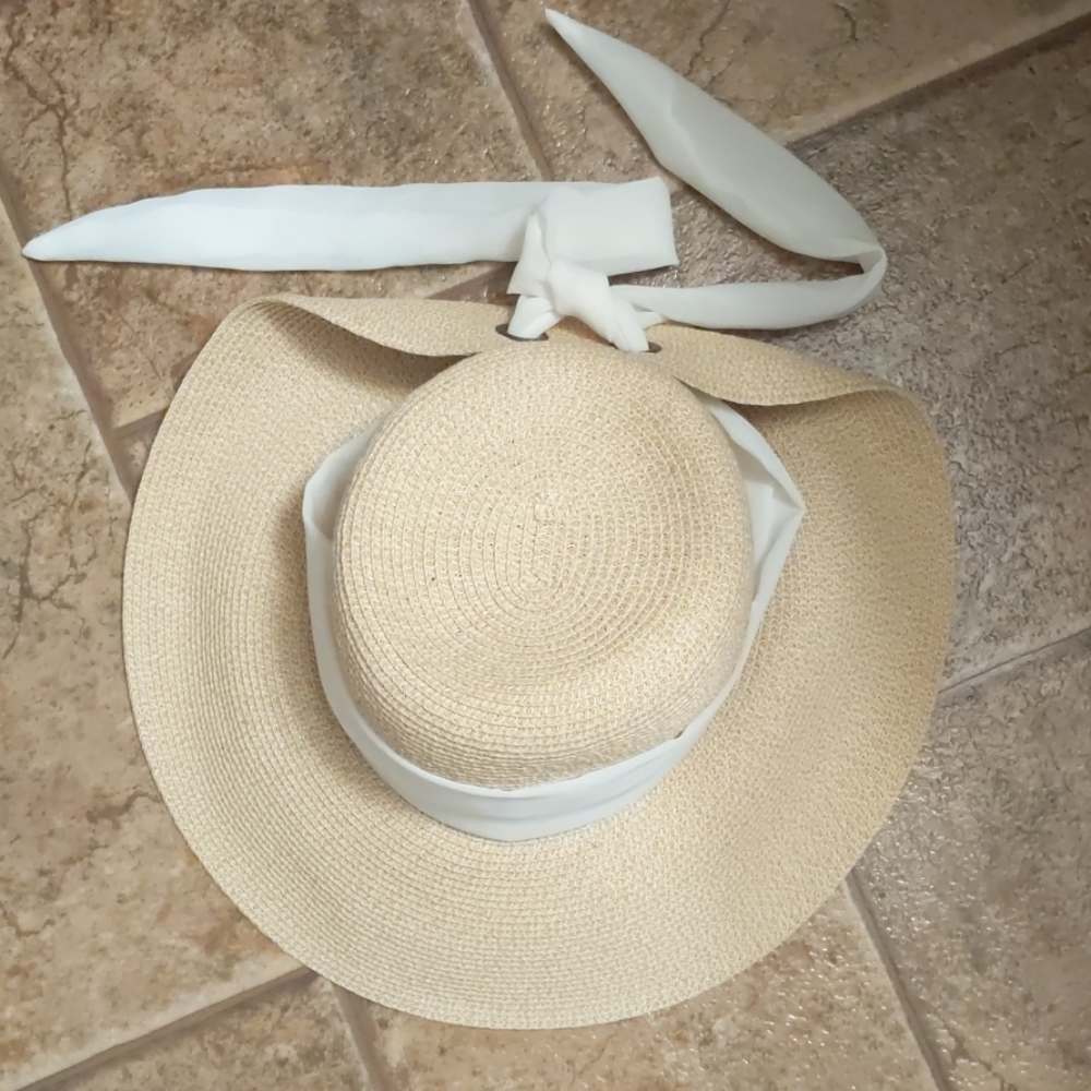 Sun hat